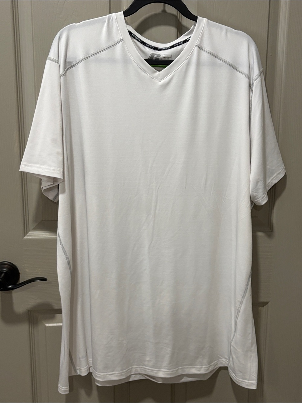 Russell Athletic Training Fit Men's White Performance V-Neck SS Sz XXL NWOT